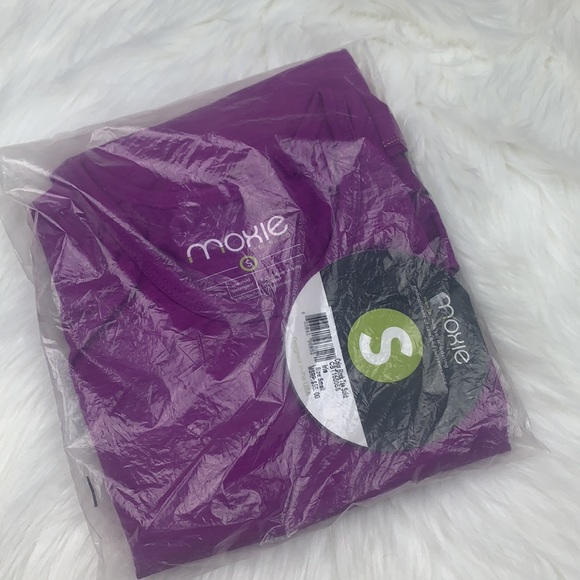 NWT Moxie Cycling Co Color Block Tee in Iris Small - Picture 4 of 6